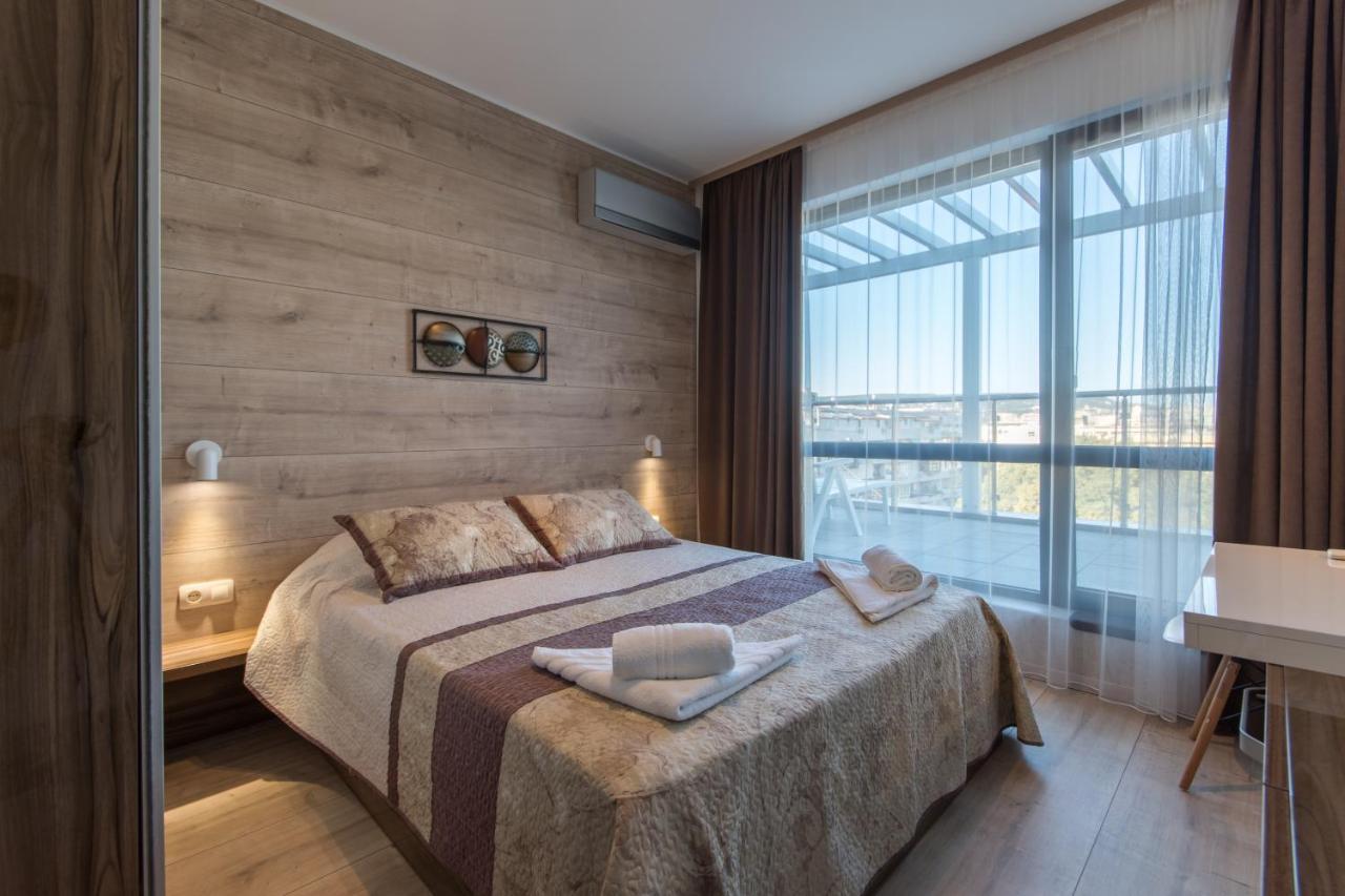 City Apartments Triumph Varna Exterior photo