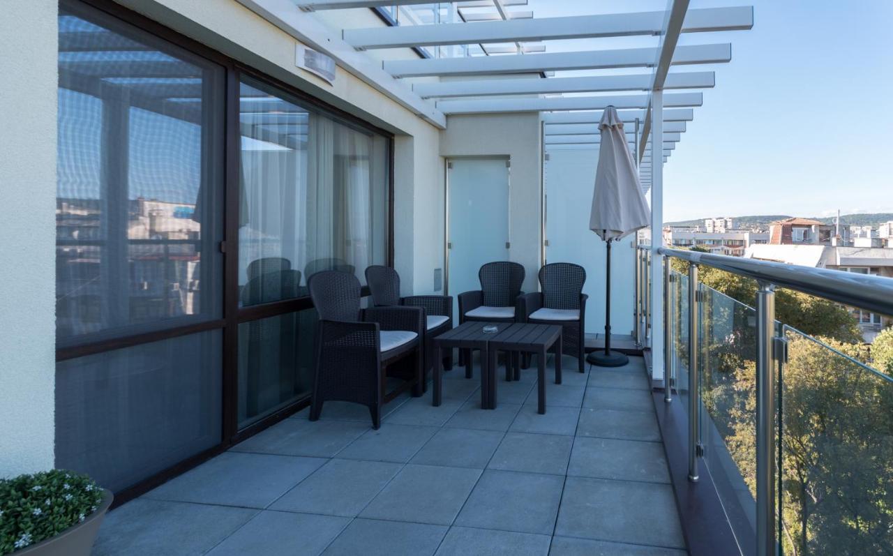 City Apartments Triumph Varna Exterior photo