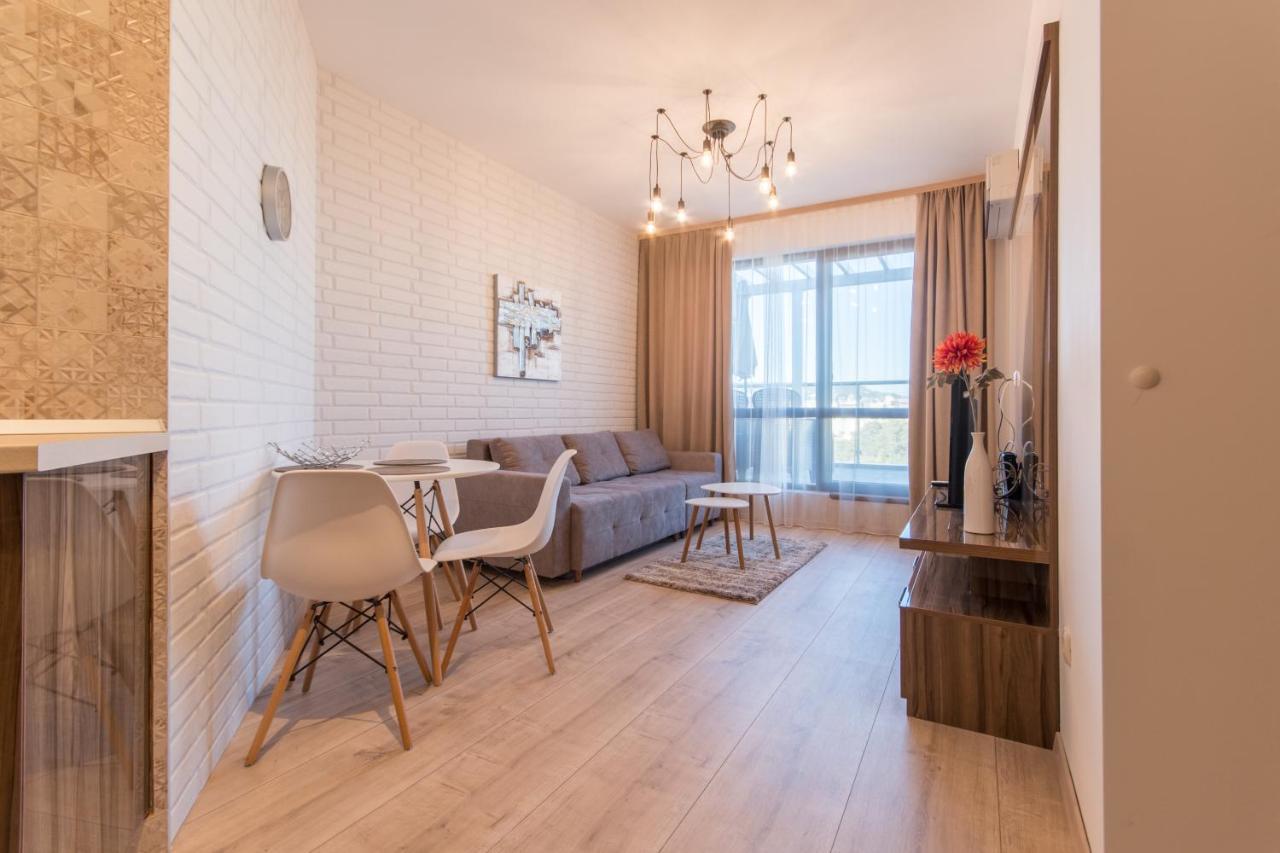 City Apartments Triumph Varna Exterior photo